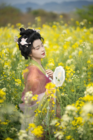 闫凤娇 冰冰